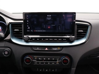Thumbnail Mobil 9