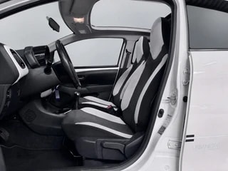 Thumbnail Mobil 10