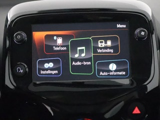Thumbnail Mobil 9
