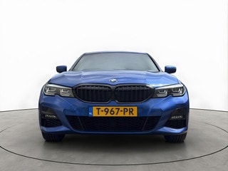 Thumbnail Mobil 8