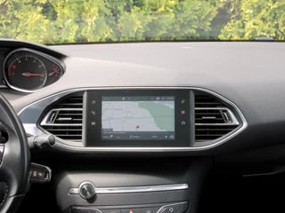 Thumbnail Mobil 10