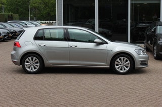 Thumbnail Mobil 5