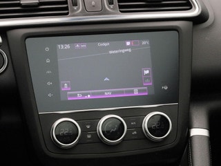 Thumbnail Mobil 8