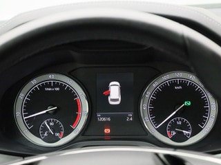 Thumbnail Mobil 8