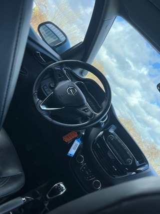 Thumbnail Mobil 8