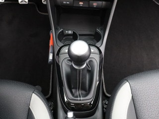 Thumbnail Mobil 10