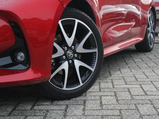 Thumbnail Mobil 4