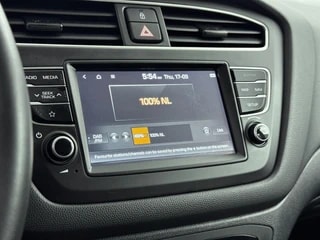 Thumbnail Mobil 6
