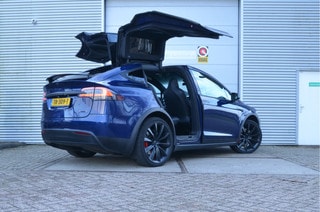 Thumbnail Mobil 9