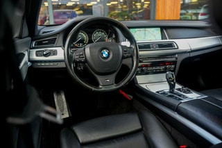 Thumbnail Mobil 4