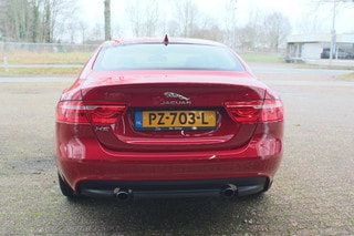 Thumbnail Mobil 6