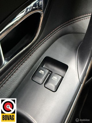 Thumbnail Mobil 10