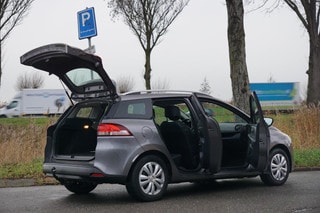 Thumbnail Mobil 8
