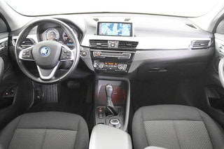 Thumbnail Mobil 10