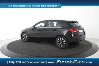 Thumbnail Mobil 8