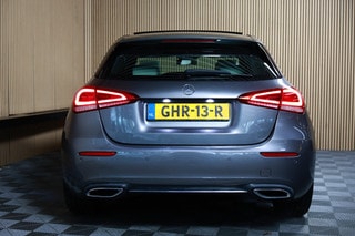 Thumbnail Mobil 8