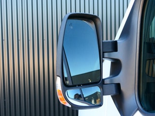 Thumbnail Mobil 6