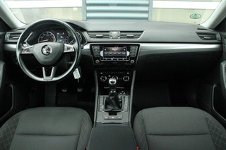 Thumbnail Mobil 5