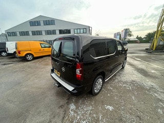Thumbnail Mobil 7
