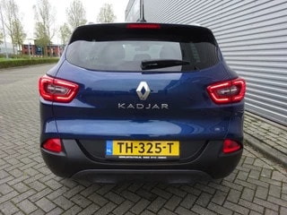 Thumbnail Mobil 7