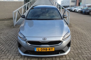 Thumbnail Mobil 9