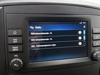 Thumbnail Mobil 10