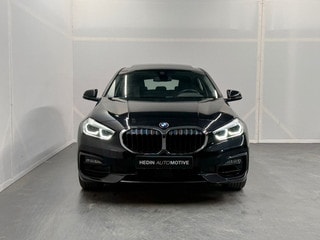 Thumbnail Mobil 8