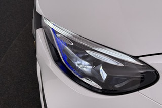 Thumbnail Mobil 8