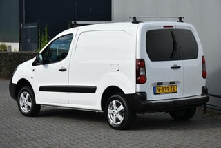 Thumbnail Mobil 6