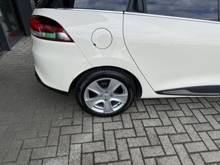 Thumbnail Mobil 9