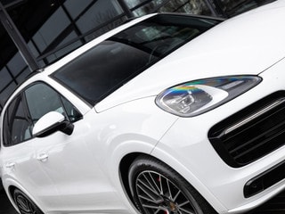 Thumbnail Mobil 10