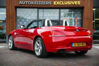 Thumbnail Mobil 7