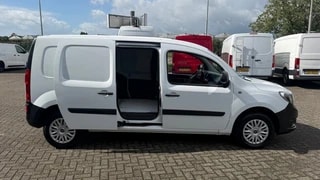 Thumbnail Mobil 5