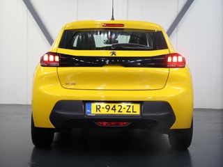 Thumbnail Mobil 7