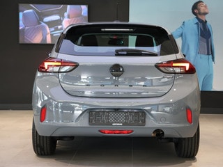 Thumbnail Mobil 7