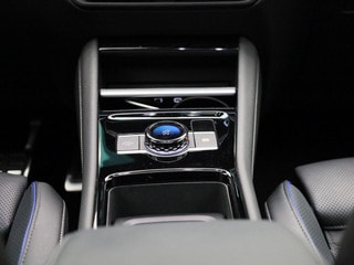 Thumbnail Mobil 10