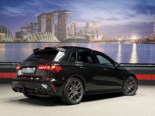 Thumbnail Mobil 8