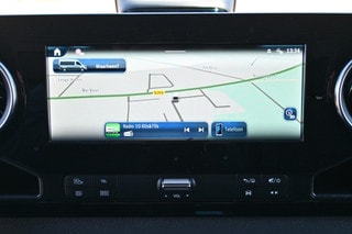 Thumbnail Mobil 6