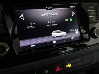 Thumbnail Mobil 10
