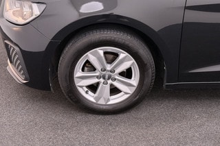 Thumbnail Mobil 7