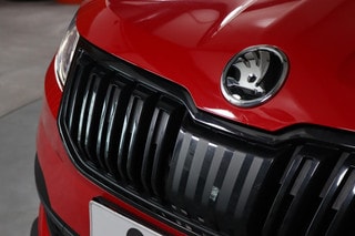 Thumbnail Mobil 9