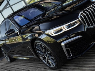 Thumbnail Mobil 10