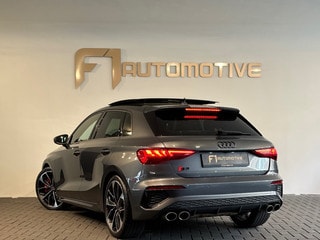 Thumbnail Mobil 8
