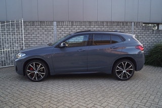 Thumbnail Mobil 2