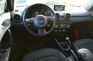 Thumbnail Mobil 6
