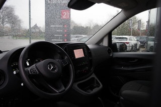 Thumbnail Mobil 2