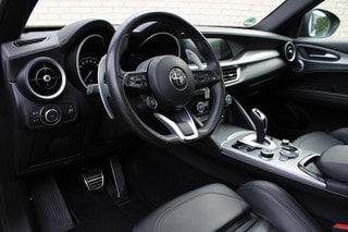 Thumbnail Mobil 4