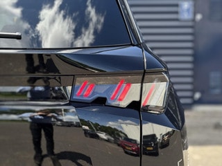 Thumbnail Mobil 8