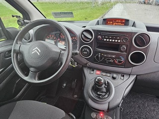 Thumbnail Mobil 8