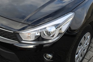 Thumbnail Mobil 10